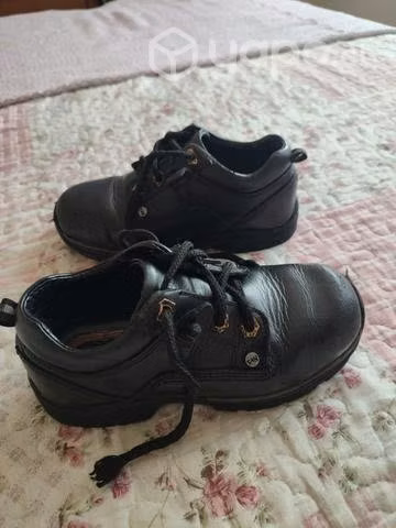 Zapatos de colegio