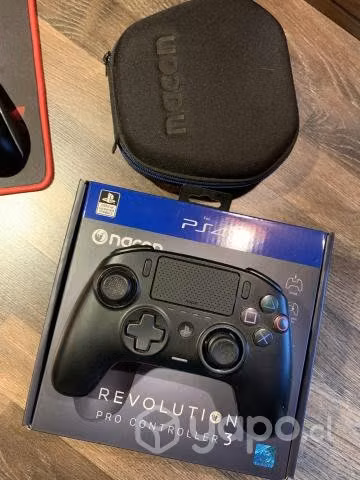 Mando Nacon REVOLUTION Pro Controller 3