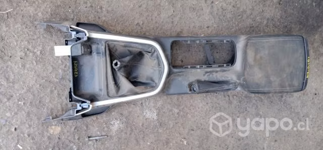 Consola Central Piso (NND181) Nissan NP300 2021