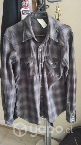 50 Camisas diversos modelos y marcas - Imagen 3