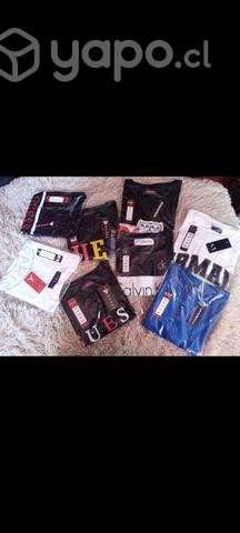 Poleras distintas marcas