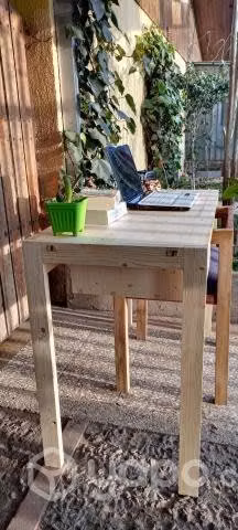 Escritorio de madera