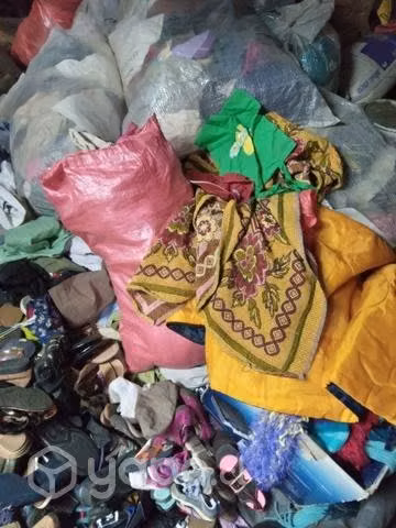 Lote de ropa americana