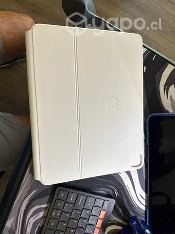 Magic Keyboard iPad Pro 12.9 5ta generacion