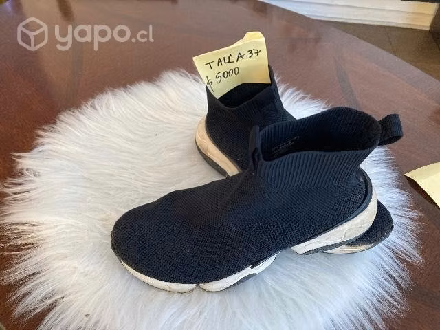 Zapatillas en buen estado