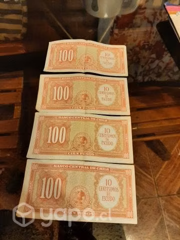Billetes de 100 pesos chilenos