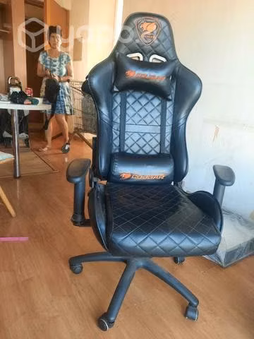 Silla gamer usada, perfecto estado