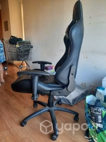 Silla gamer usada, perfecto estado - Imagen 3