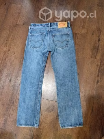 Pantalones levi originales
