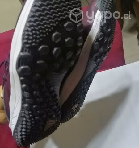 Zapatilla semi nueva #37