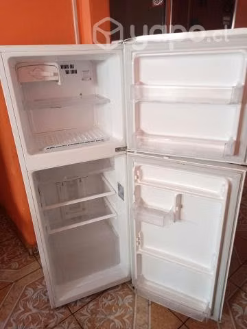 Refrigerador Not Frost, en muy buen uso - Imagen 2