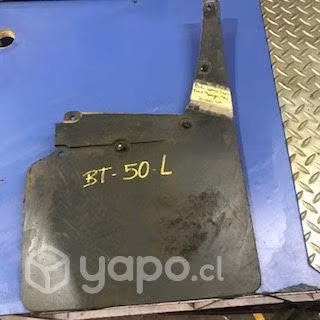 Bota barro trasero izquierdo Ford Ranger Tailandes