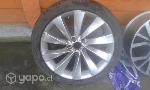 Llanta volskwagen sccirocco 2020