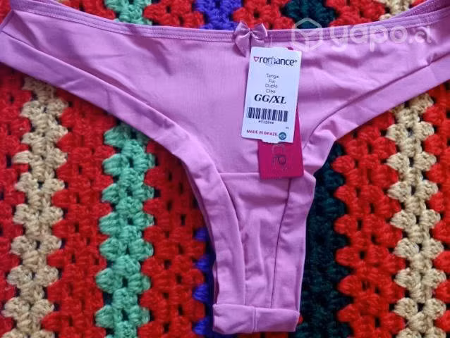 Ropa romance
