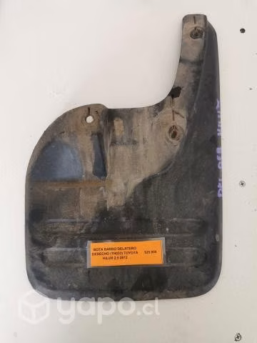 Bota Barro Delantero Derecho (TH033) Toyota Hilux