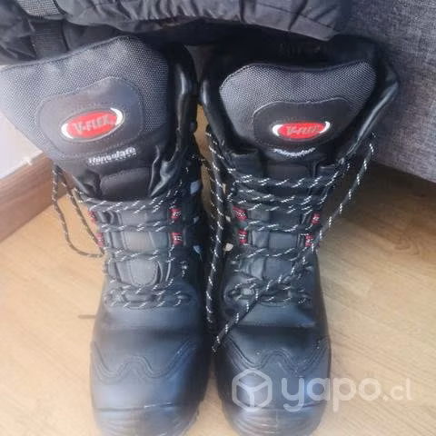 Calzado De Seguridad Vflex Bota V200 talla 42