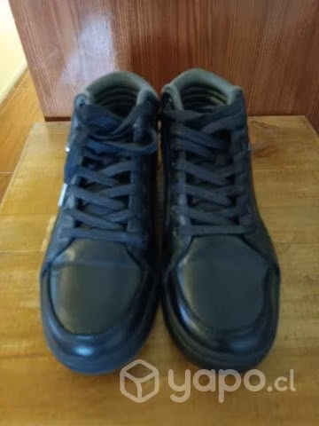 Zapatos de colegio