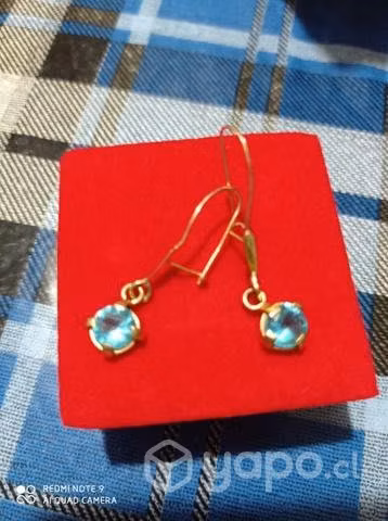 Ofresco aros 18 kilates.