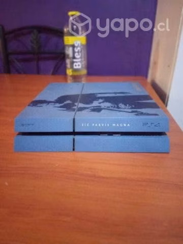 PS4 Fat Edición especial con caja