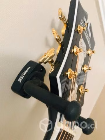 SOPORTE DE MURO PARA GUITARRA o BAJO