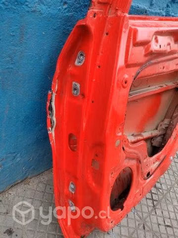 Puerta trasera der Kia Cerato 2010-2013
