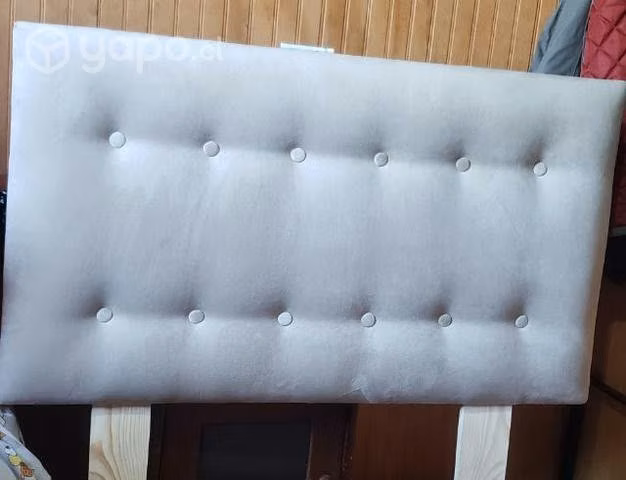 Respaldo de cama 1 1/2 nueva
