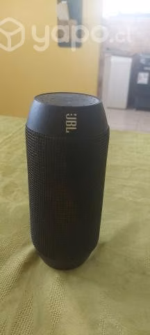 Parlante bluetoth JBL