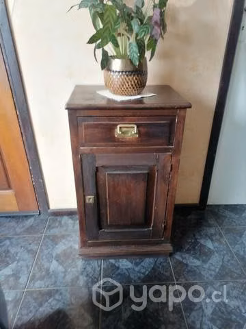 Velador antiguo