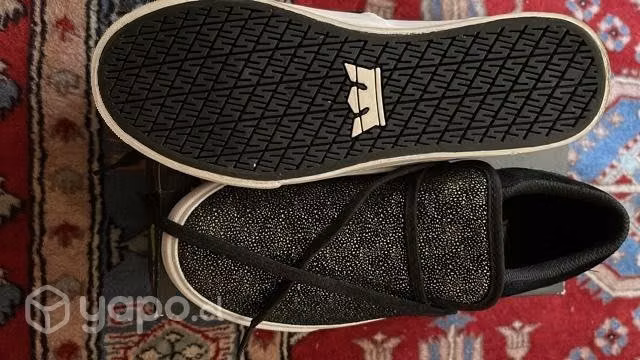Zapatillas nuevas SUPRA