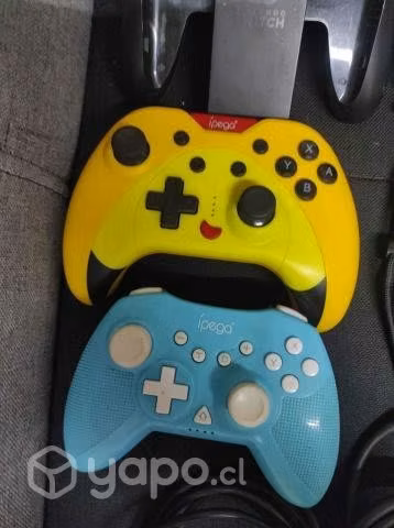 Nintendo Switch + Accesorios Y Juegos