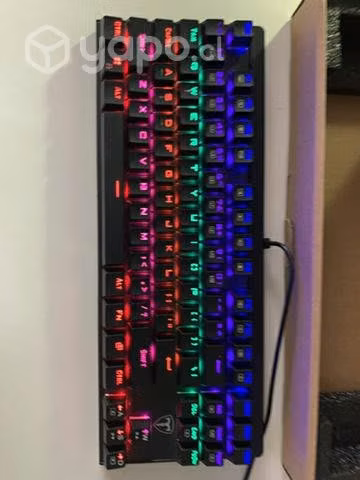 Set Gamer. audífonos + Teclado mecánico