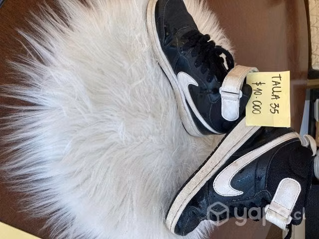 Zapatillas en buen estado