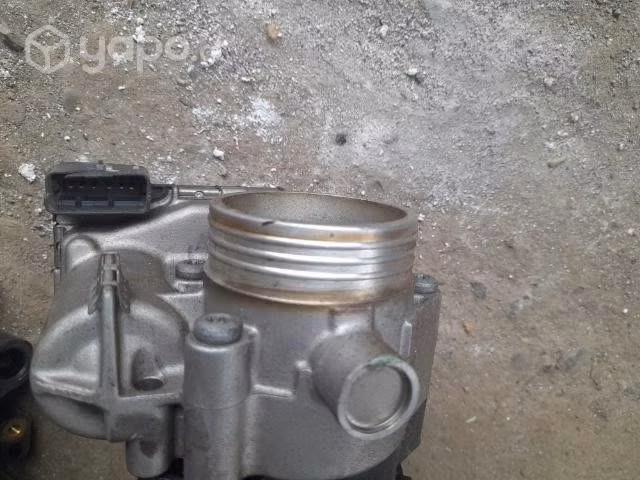 Cuerpo aceleracion dongfeng s30