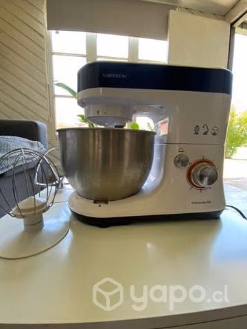 Amansadora semi profesional, amasa hasta 4 kg