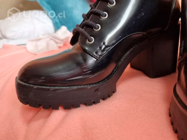 Zapatos Negros