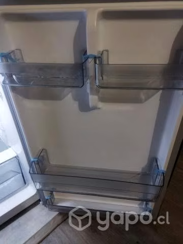 refrigerador marca Winia