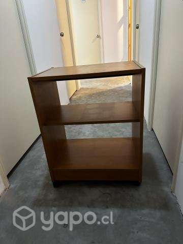 Mueble sin uso con ruedas - Imagen 2