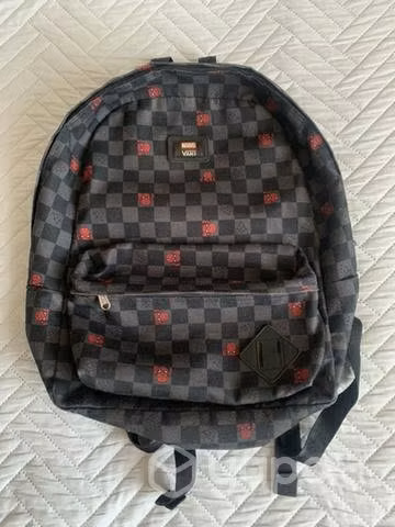 Mochila vans buen estado