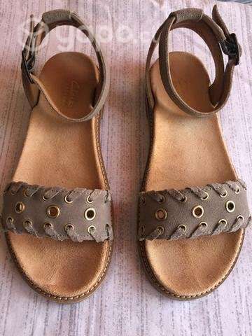 Sandalias Clarks - Imagen 2