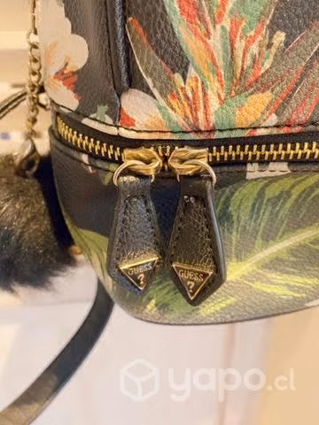 Mochila Guess mediana