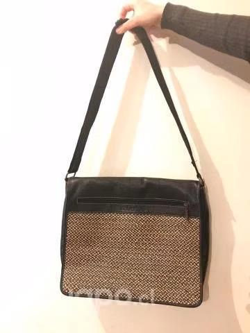 Maletín de cuero con bolsillo notebook