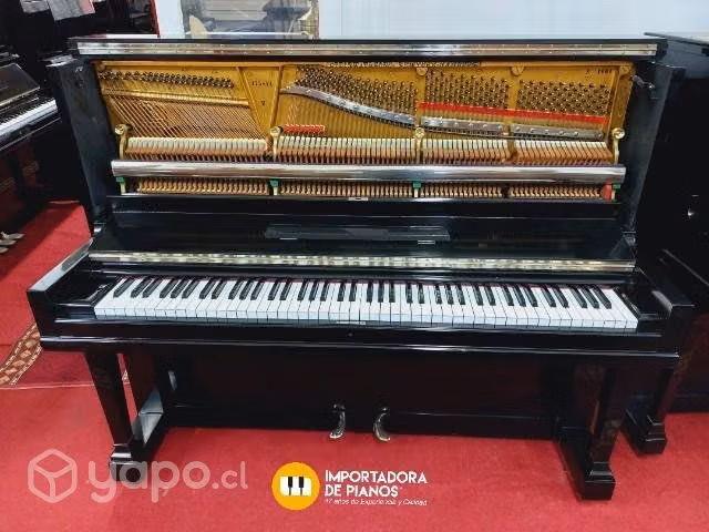 Piano Steinway & Sons