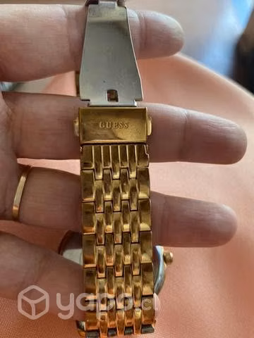 Reloj análogo guess mujer