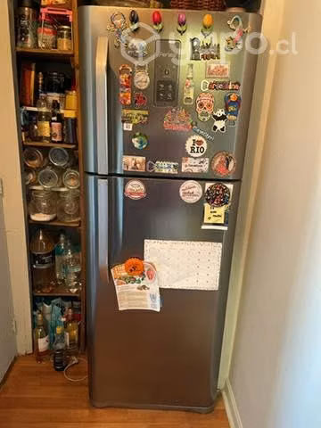 Se Regala REFRIGERADOR PARA ARREGLARLO no congela