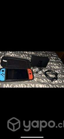 Nintendo switch con poco uso y smash bros - Imagen 2