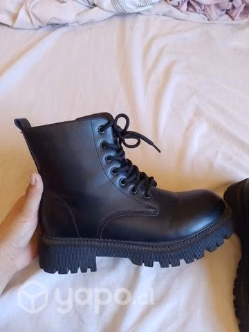 Zapatos negros