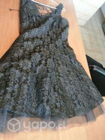 Lindo vestido de encaje - Imagen 2
