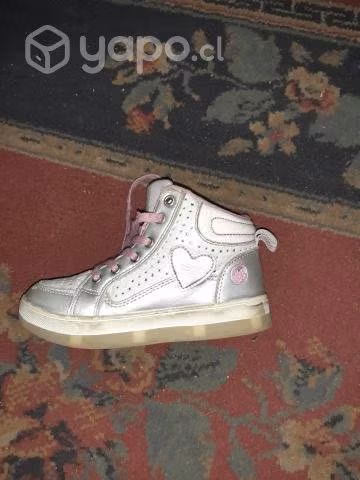 Zapatillas para niña