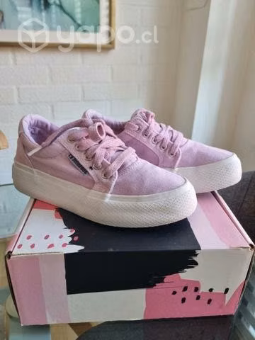 Zapatillas nuevas talla 36