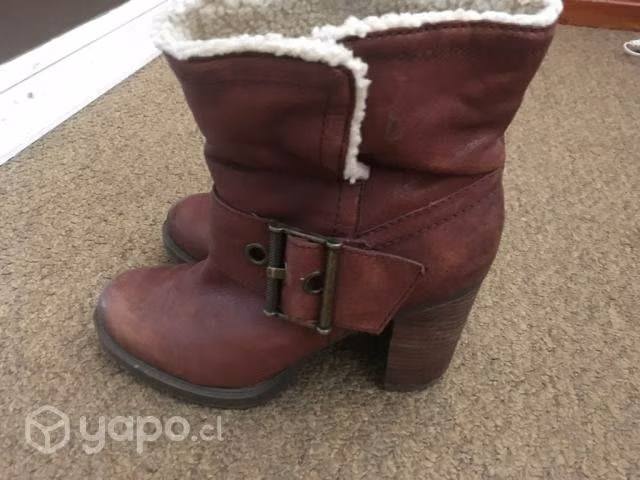 "Botas nine west 37"